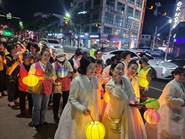 경흥사육법공양팀.jpg